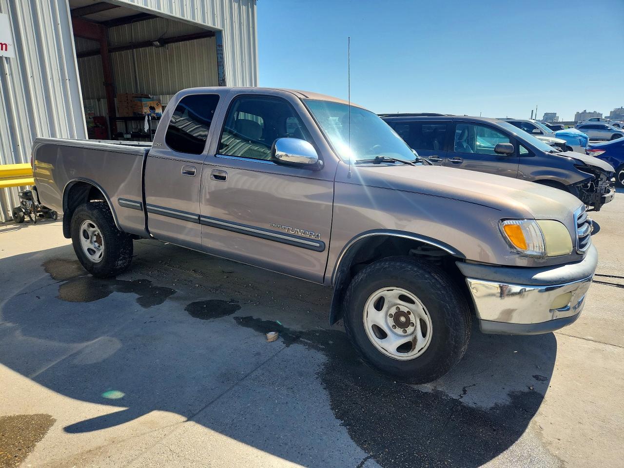 2002 TOYOTA TUNDRA SR5 V8 photo 4