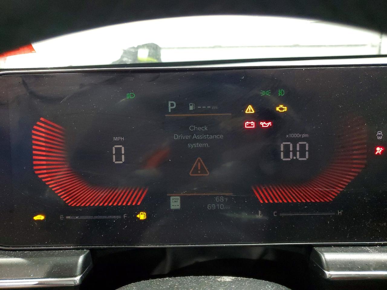2025 KIA K5 photo 9