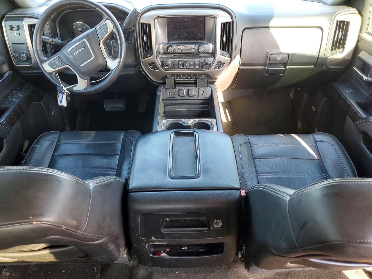 2015 GMC SIERRA C1500 DENALI photo 15