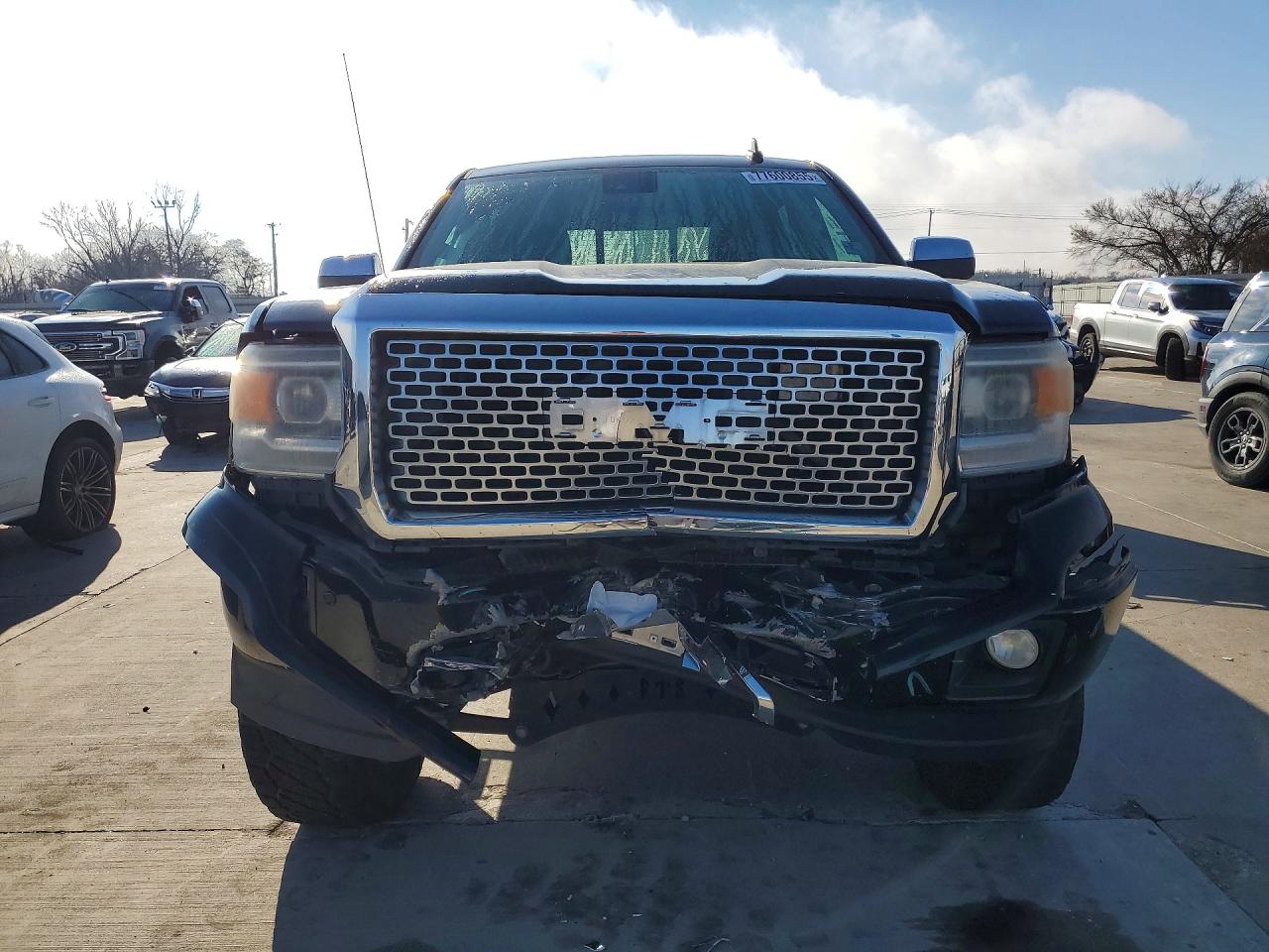 2015 GMC SIERRA C1500 DENALI photo 9