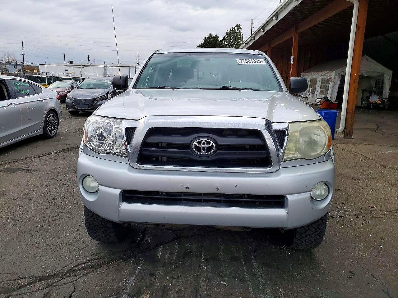 2005 TOYOTA TACOMA DOUBLE CAB photo 5