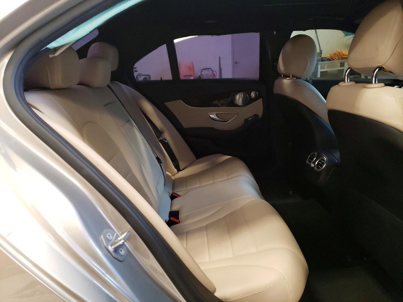 2019 MERCEDES-BENZ C 300 photo 37