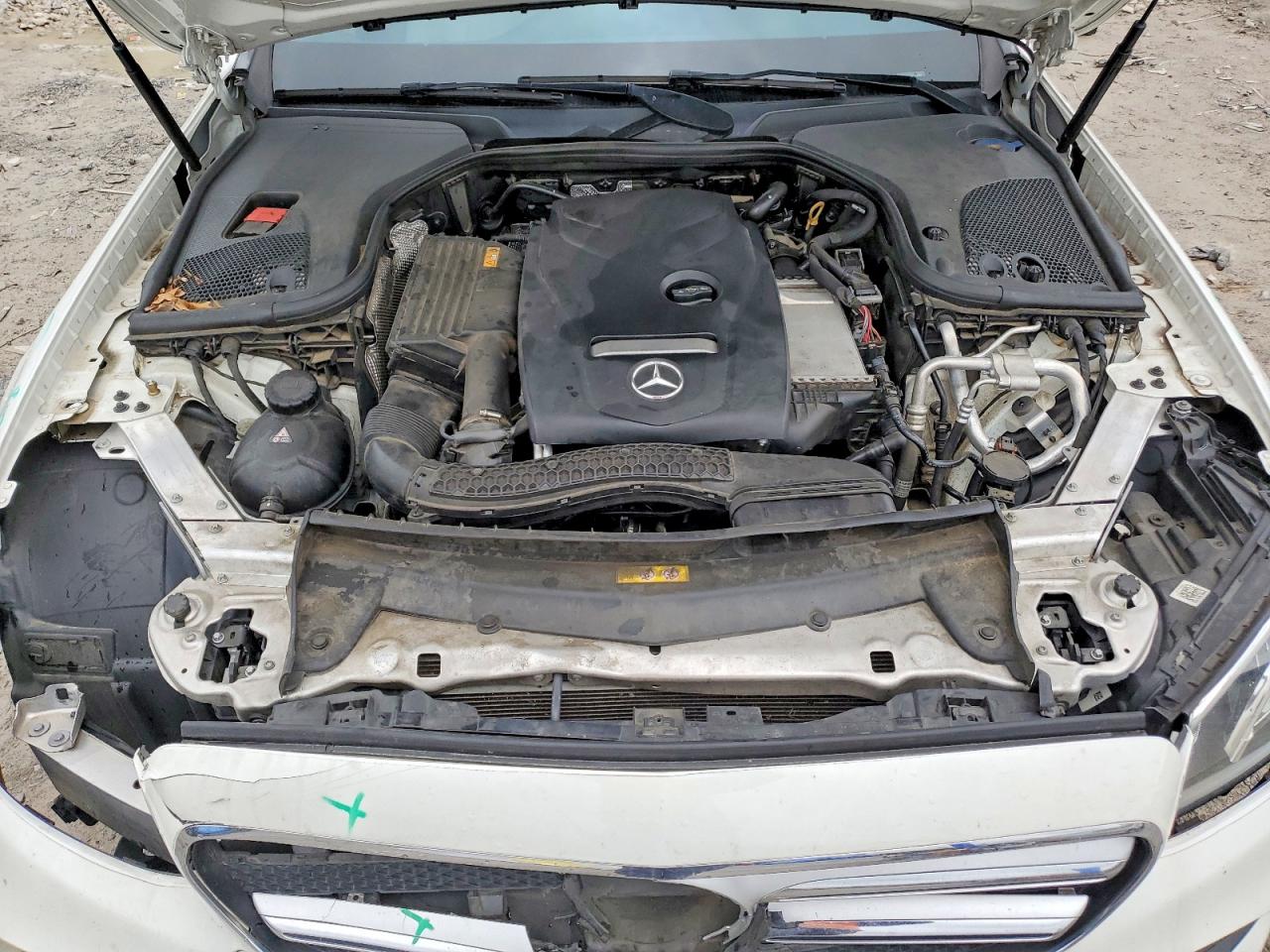 2017 MERCEDES-BENZ E 300 photo 11