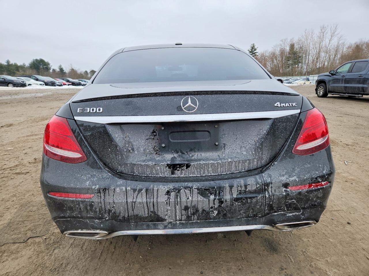 2017 MERCEDES-BENZ E 300 4MATIC photo 16