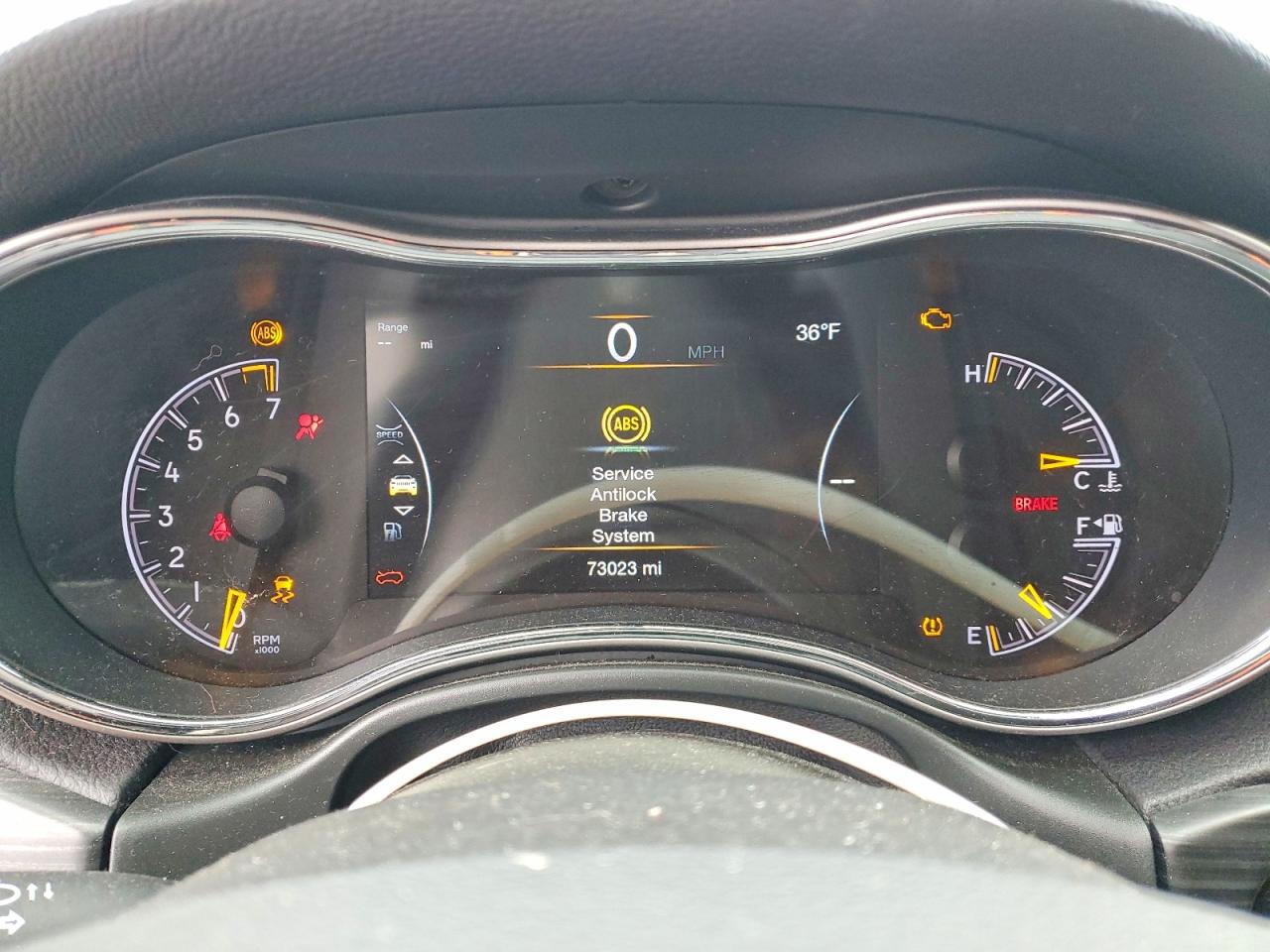 2020 JEEP GRAND CHEROKEE LAREDO photo 9