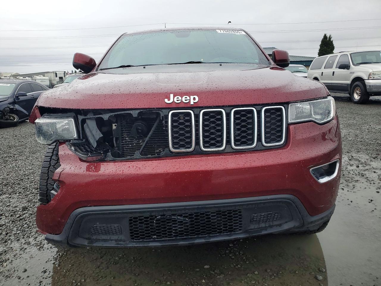 2020 JEEP GRAND CHEROKEE LAREDO photo 5