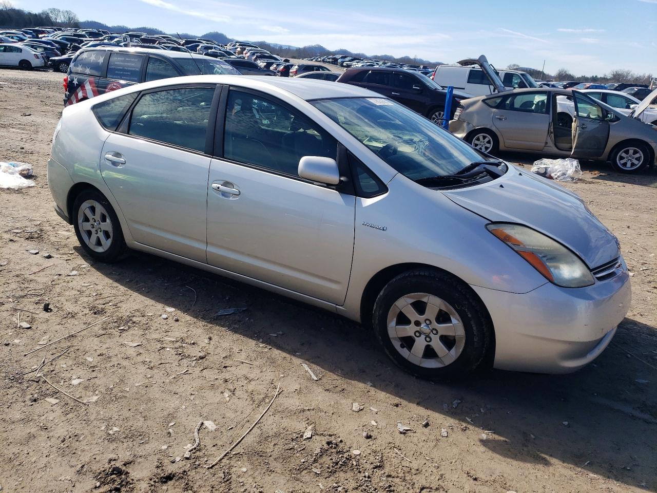 2008 TOYOTA PRIUS BASE photo 4