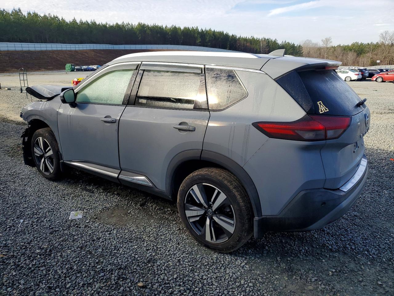 2021 NISSAN ROGUE SL photo 2
