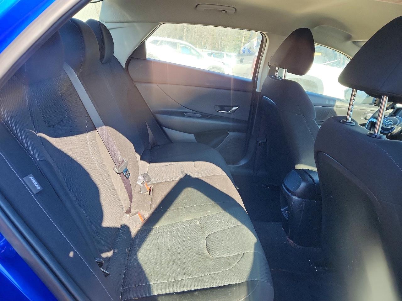 2024 HYUNDAI ELANTRA SE photo 19