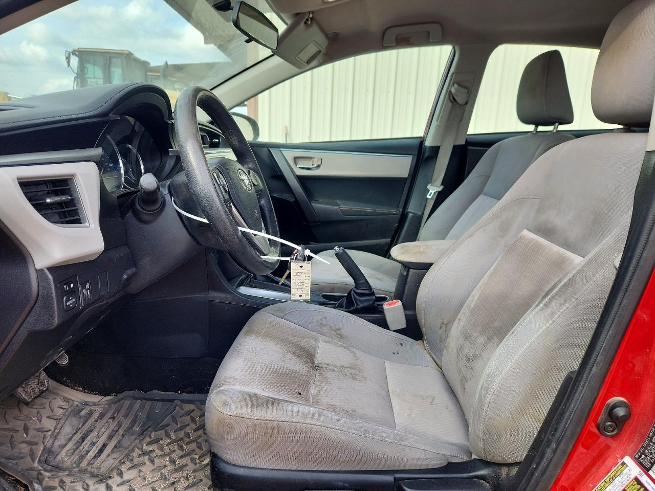 2014 TOYOTA COROLLA L photo 19