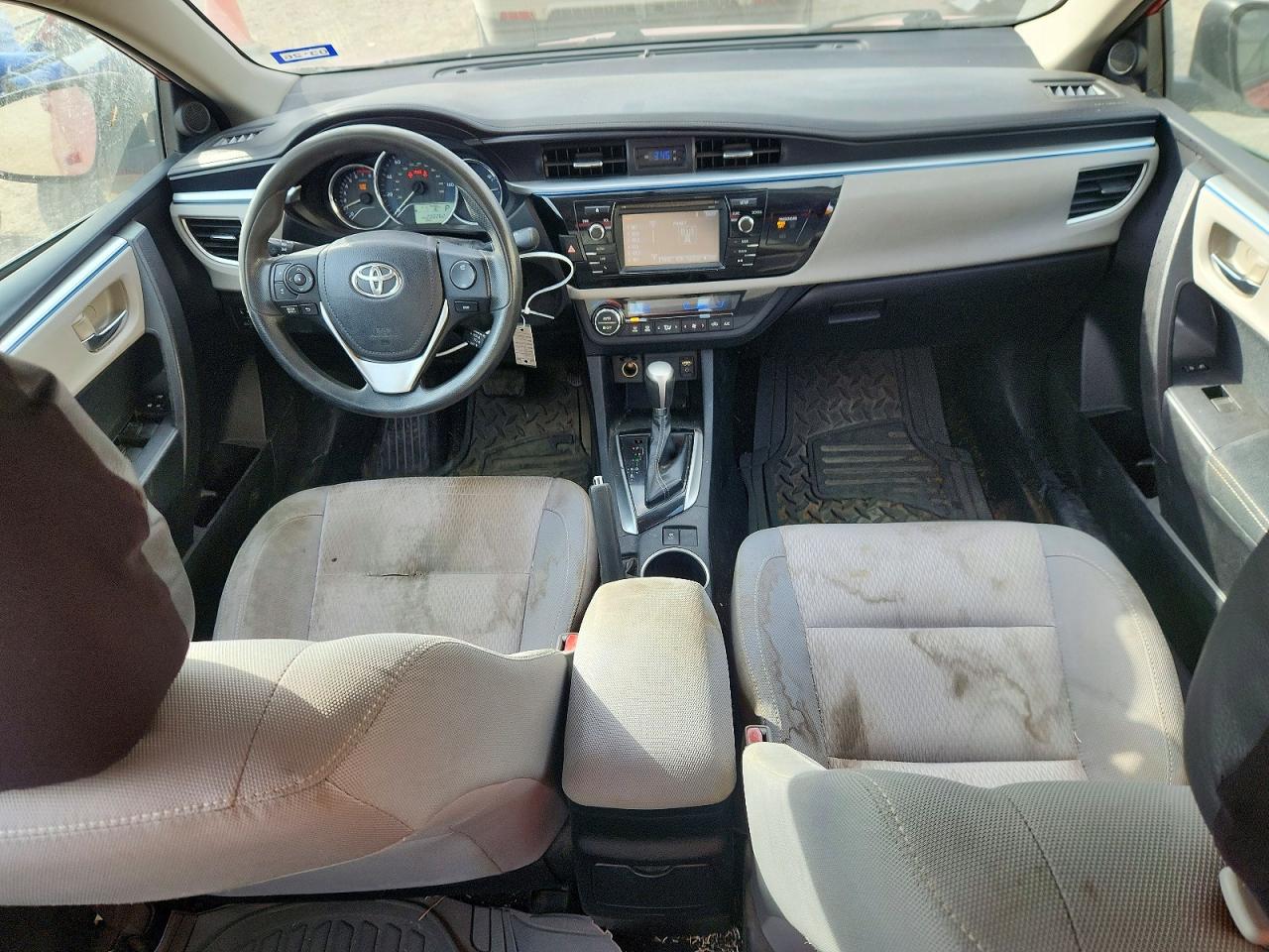 2014 TOYOTA COROLLA L photo 22