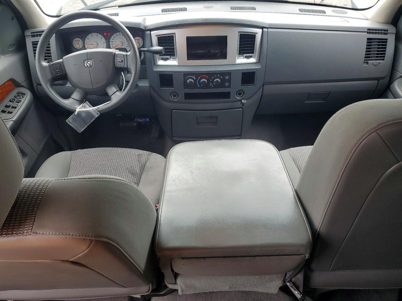 2006 DODGE RAM 1500 ST photo 15