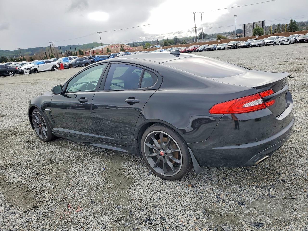 2015 JAGUAR XF 3.0 SPORT photo 2