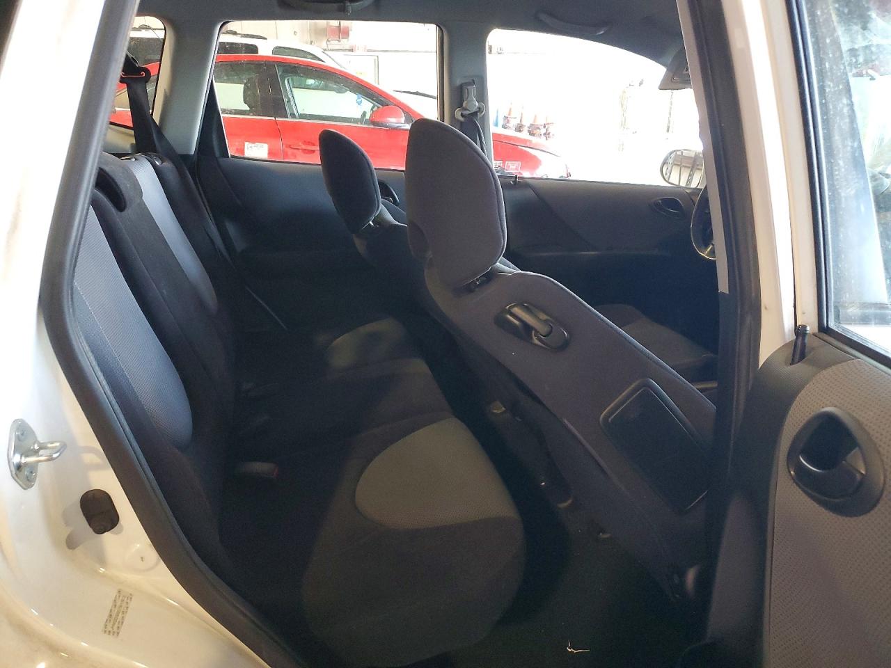 2007 HONDA FIT S photo 11