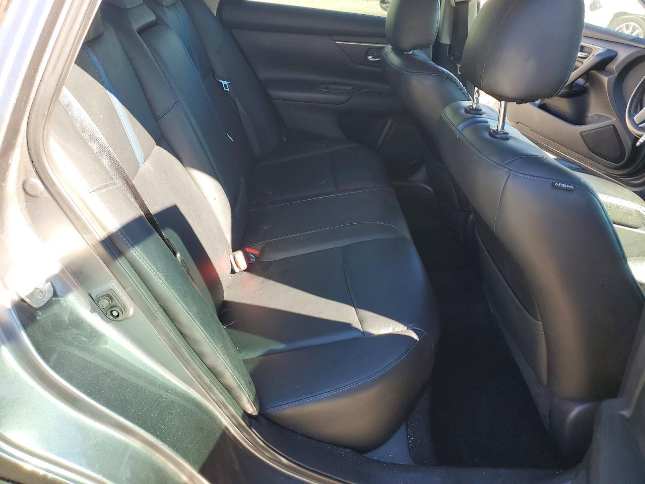 2018 NISSAN ALTIMA 2.5 SR photo 10