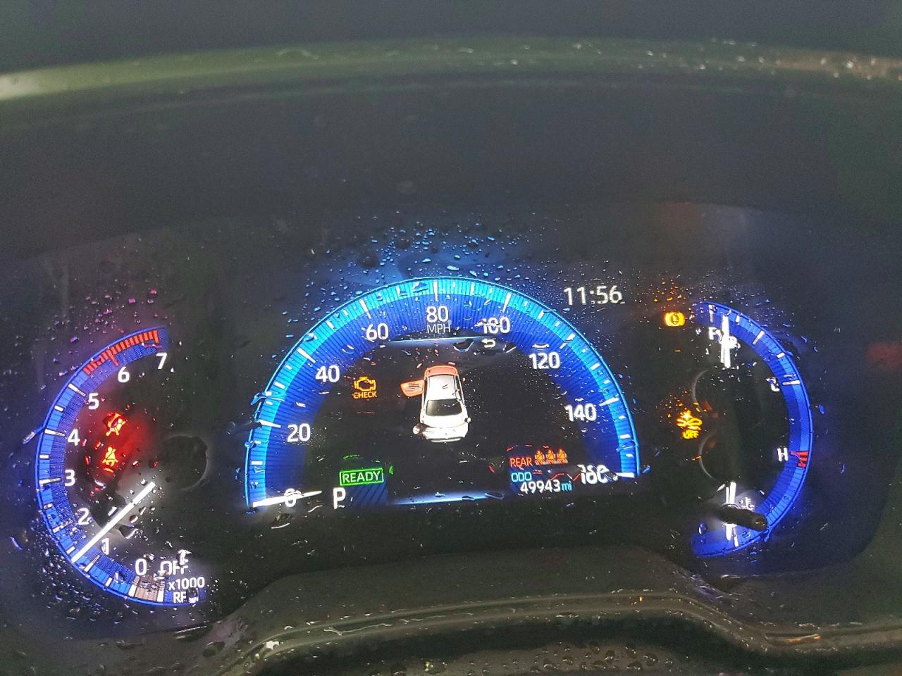 2020 TOYOTA COROLLA LE photo 9