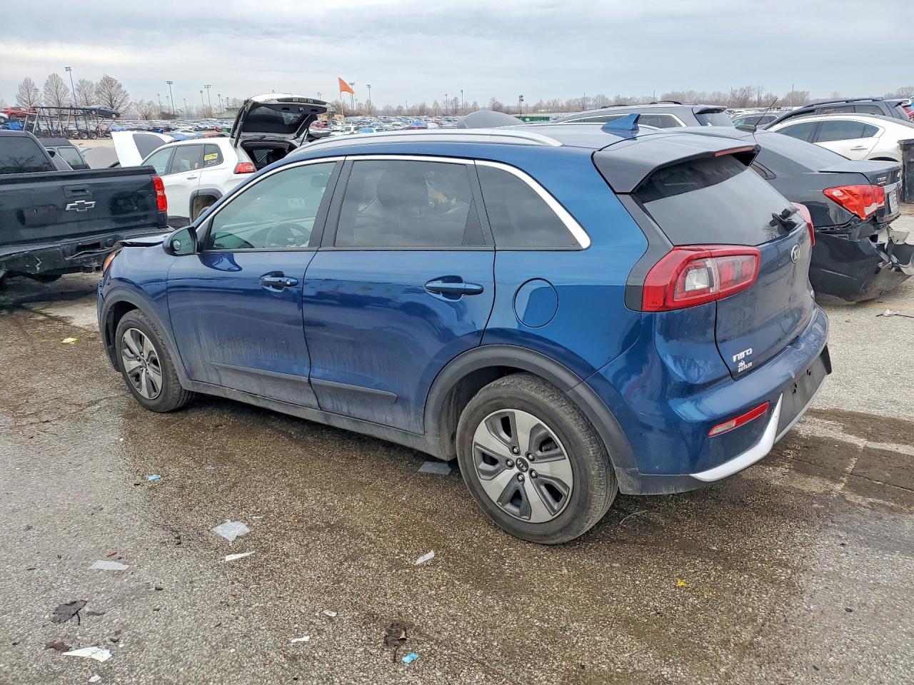 2018 KIA NIRO FE photo 2
