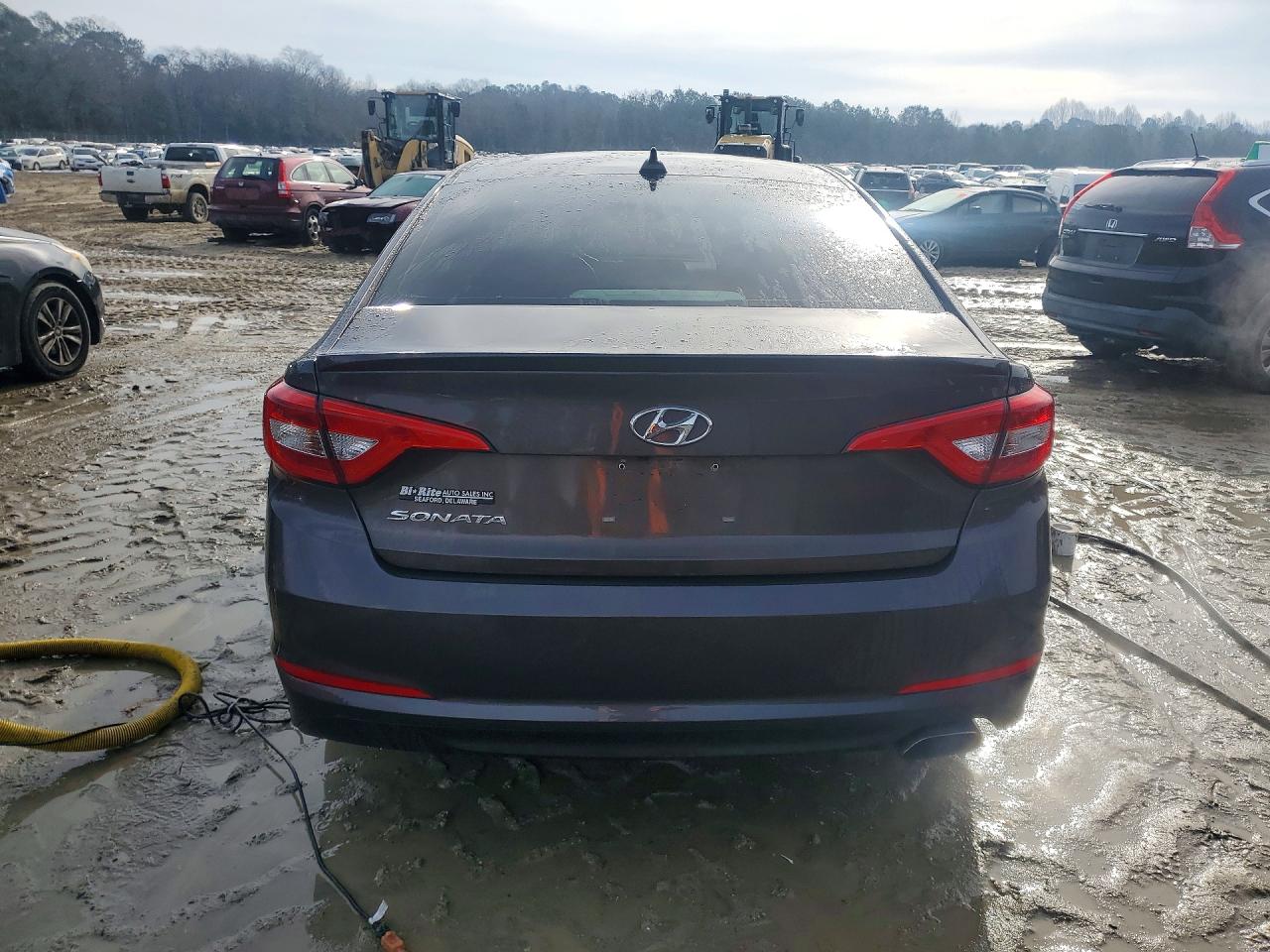 2017 HYUNDAI SONATA SE photo 11