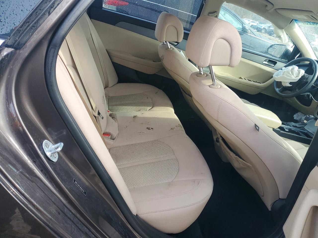 2017 HYUNDAI SONATA SE photo 19