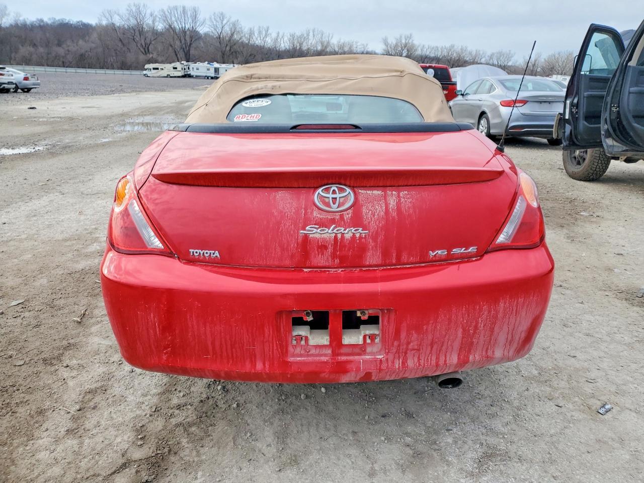 2004 TOYOTA CAMRY SOLARA SE photo 6