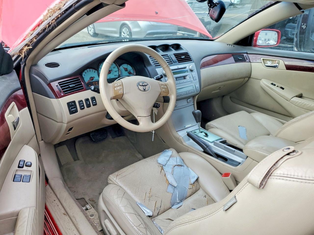 2004 TOYOTA CAMRY SOLARA SE photo 8
