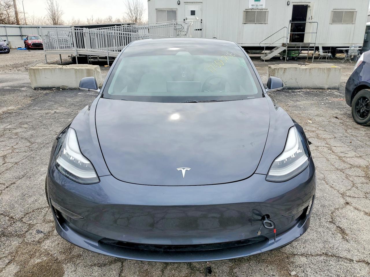 2019 TESLA MODEL 3 photo 5