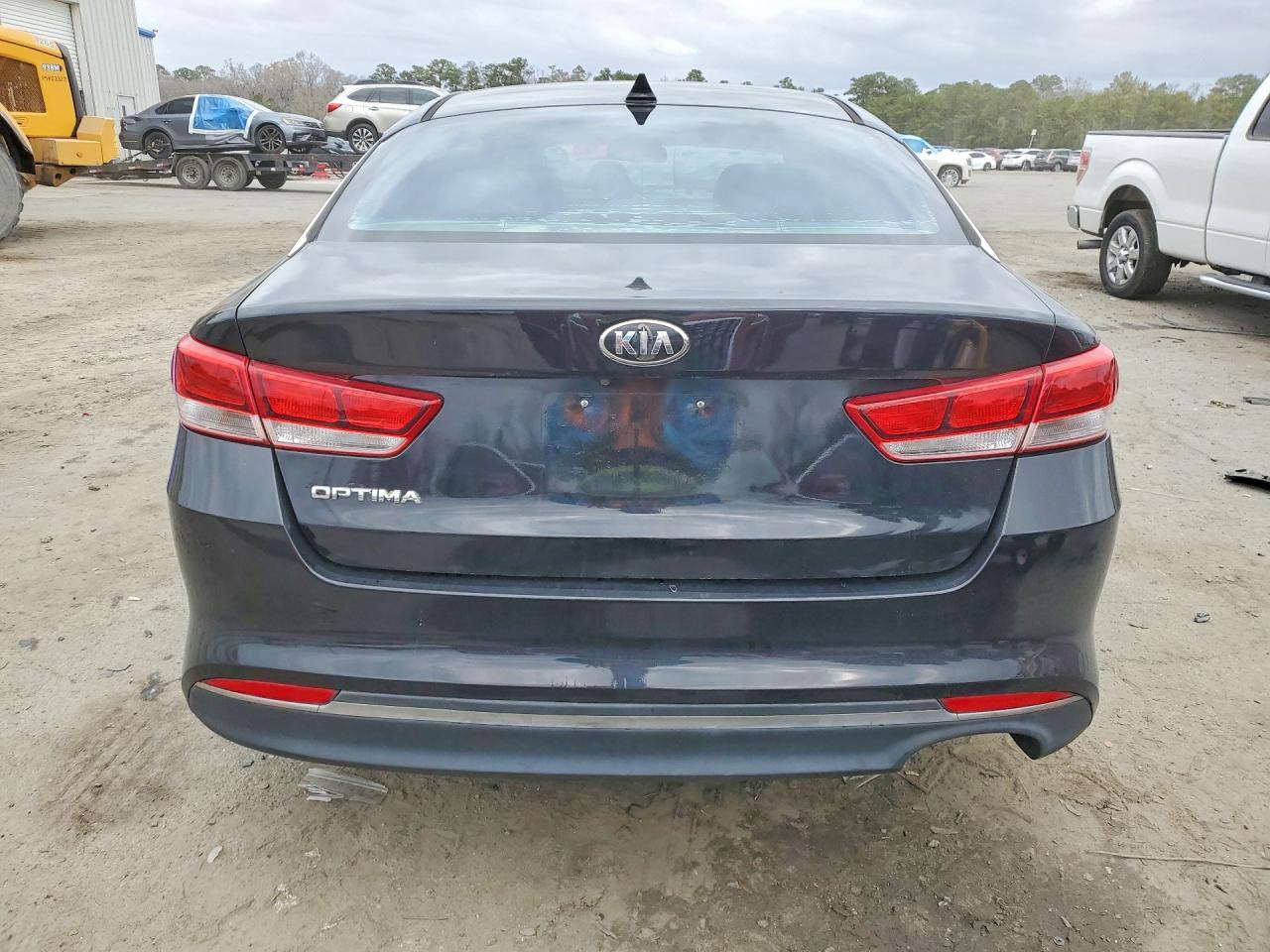 2016 KIA OPTIMA LX photo 16