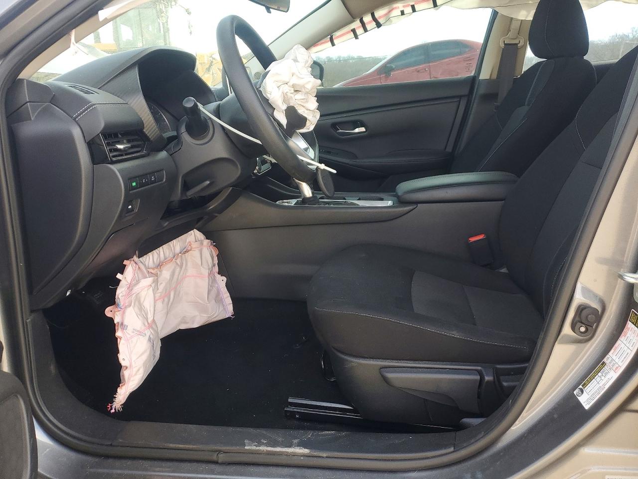 2023 NISSAN SENTRA SV photo 13