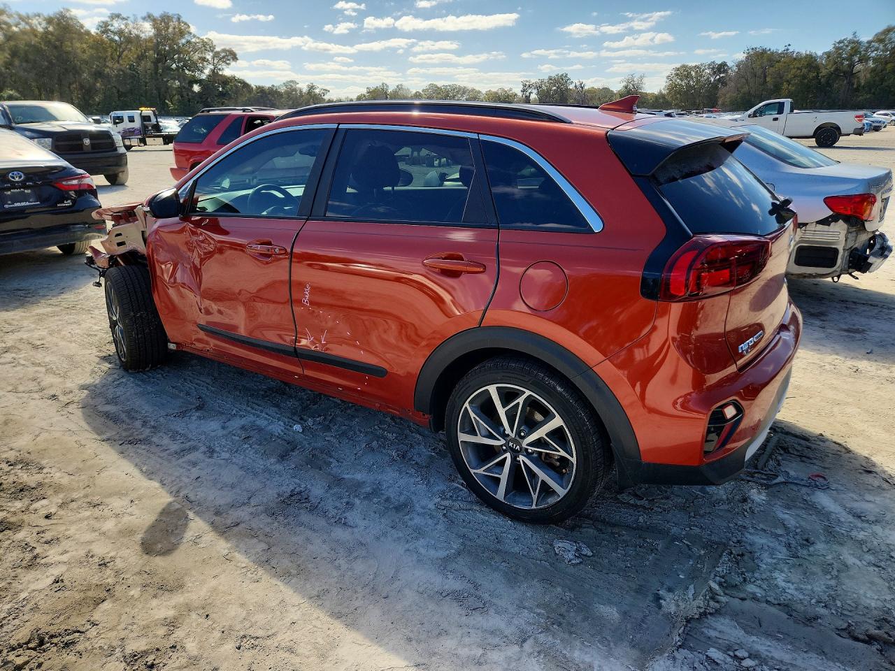 2020 KIA NIRO TOURING SPECIAL EDITION photo 2