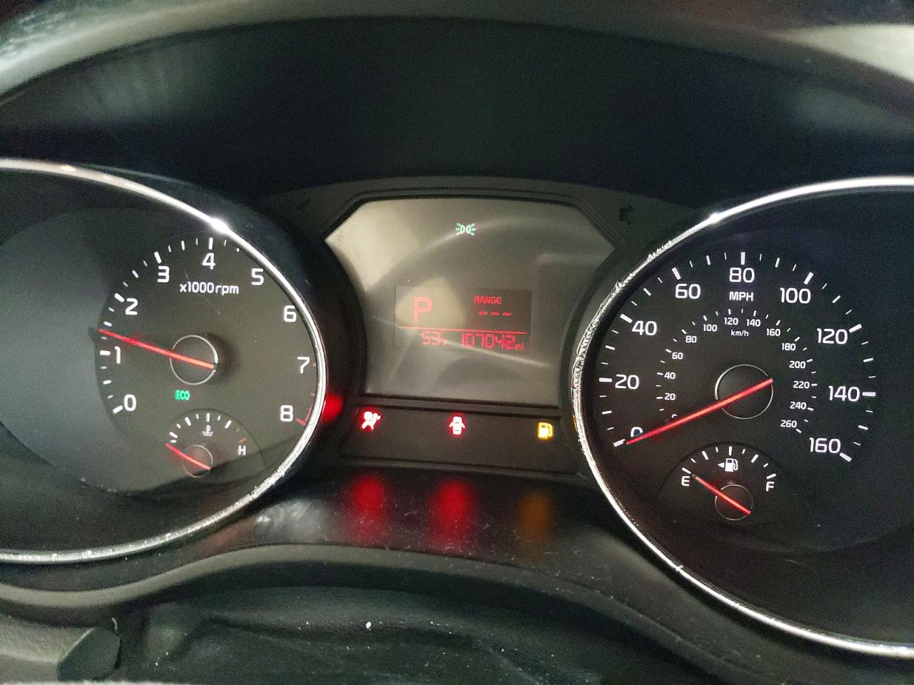 2016 KIA SEDONA LX photo 17