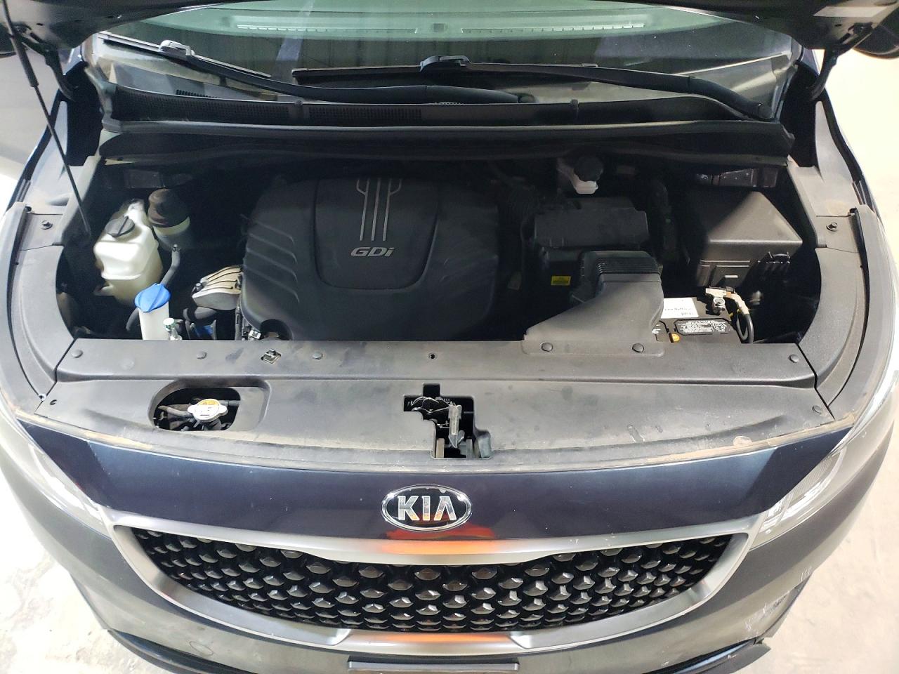 2016 KIA SEDONA LX photo 23
