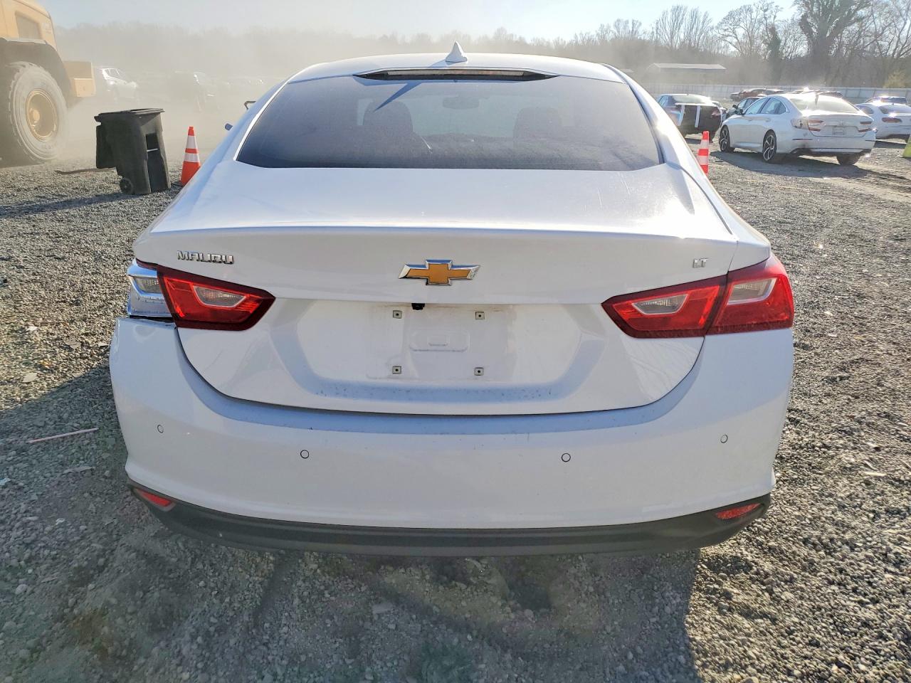 2024 CHEVROLET MALIBU LT photo 11