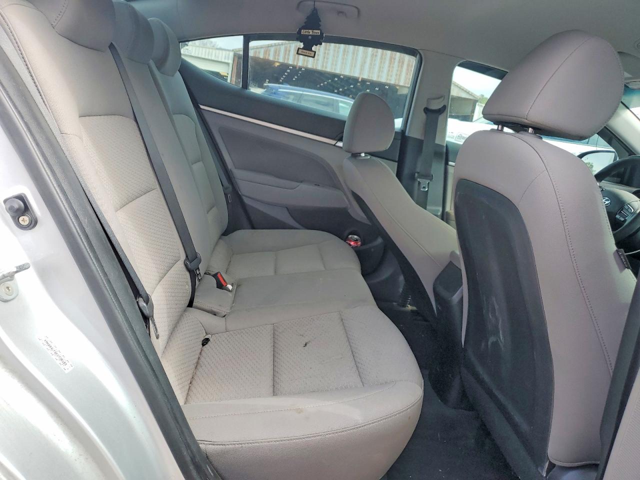 2019 HYUNDAI ELANTRA SEL photo 10
