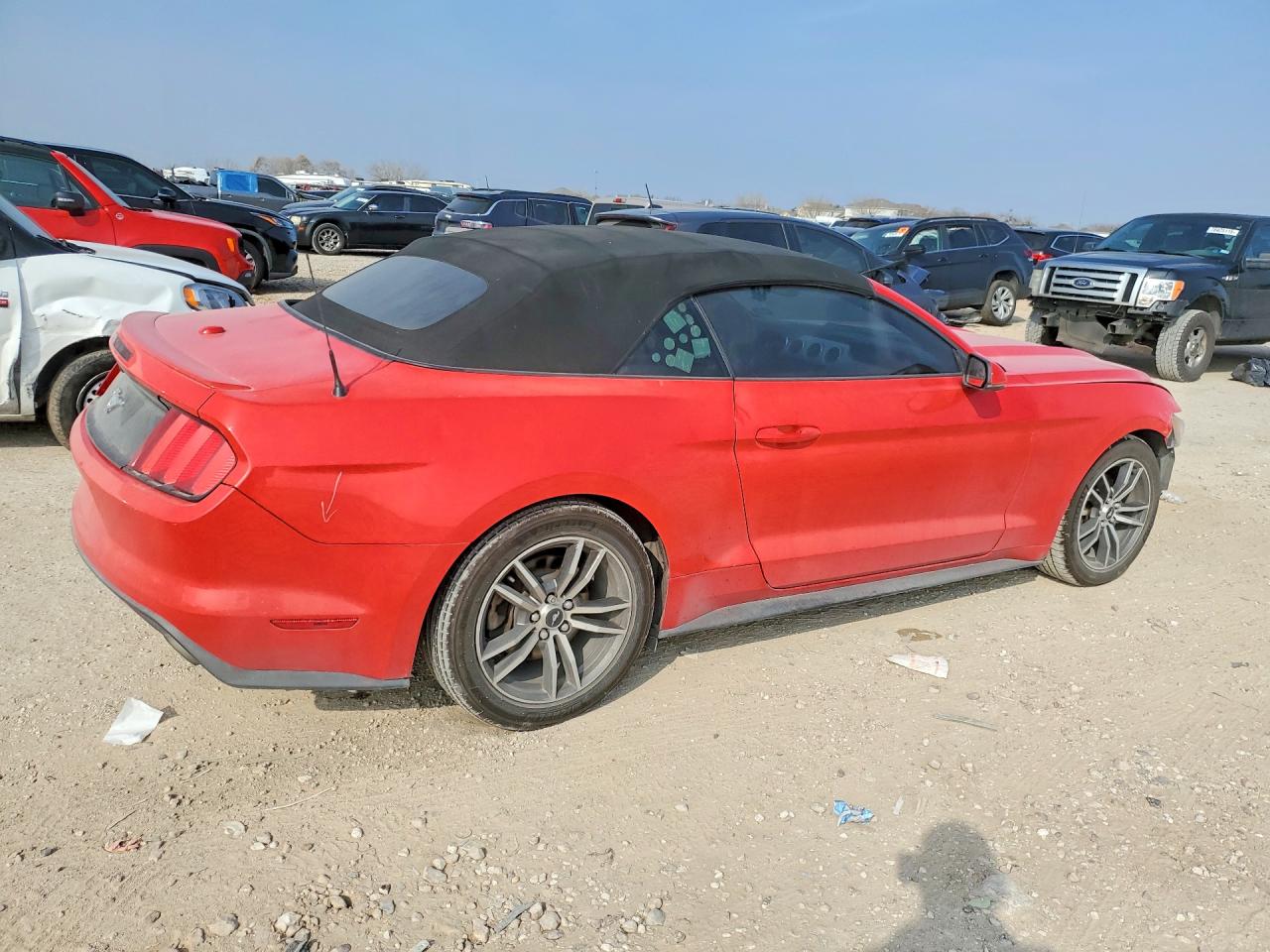2016 FORD MUSTANG photo 5