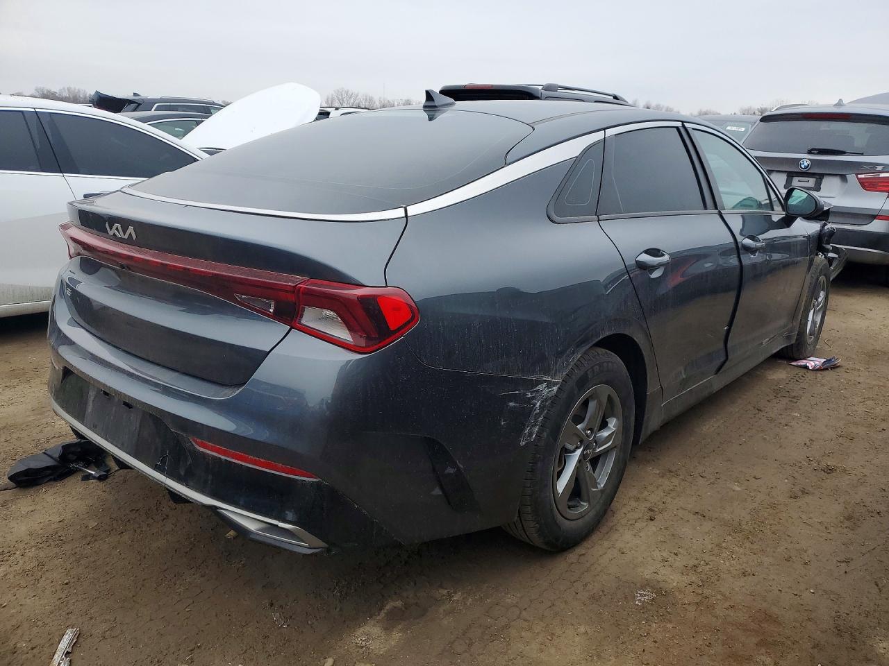 2023 KIA K5 LXS photo 5