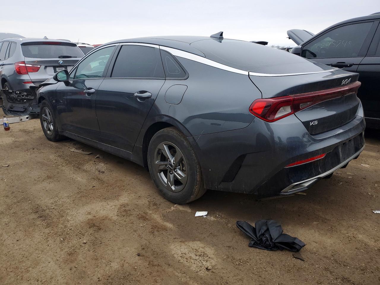 2023 KIA K5 LXS photo 3