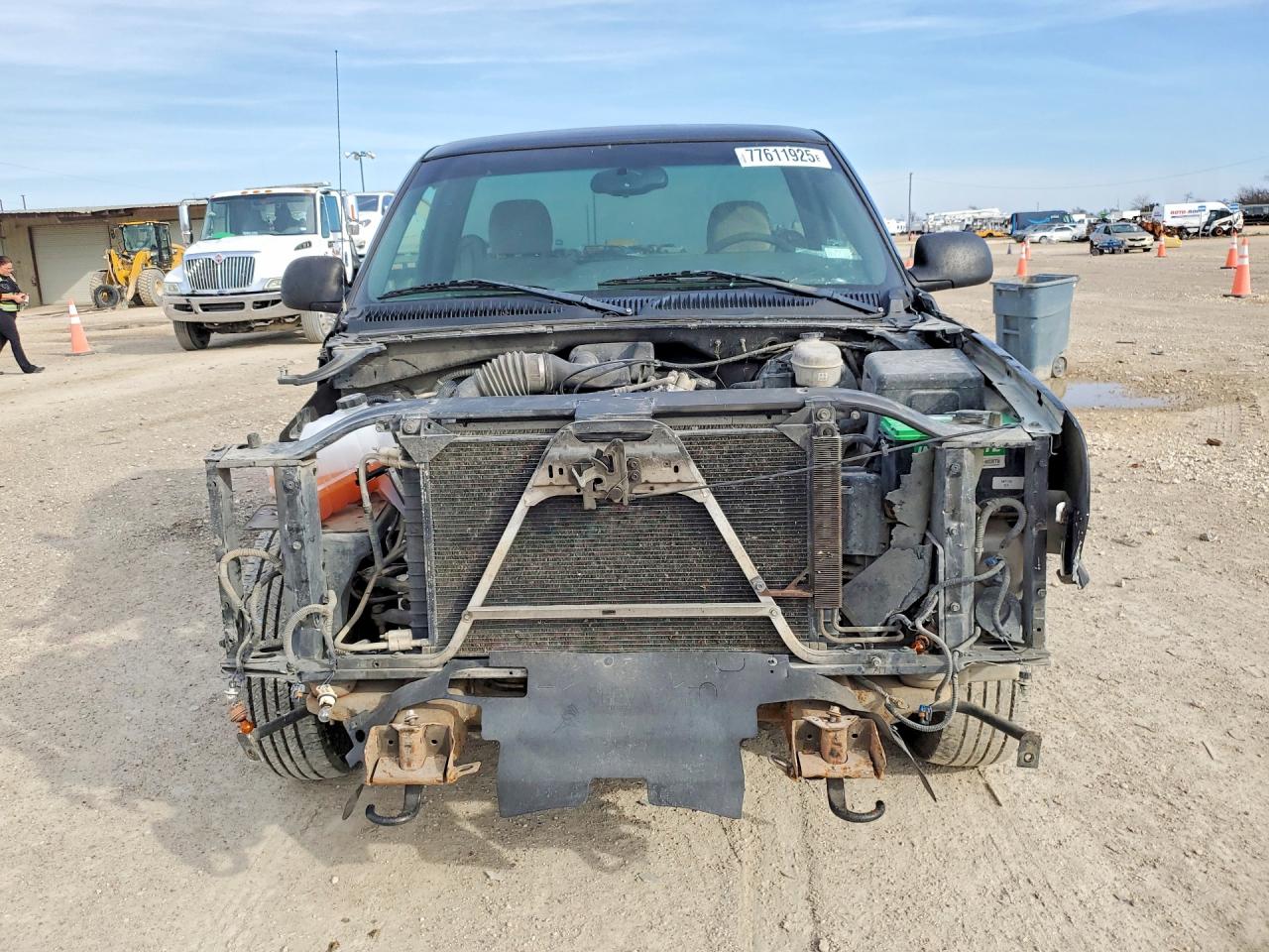 2002 CHEVROLET SILVERADO C1500 photo 13