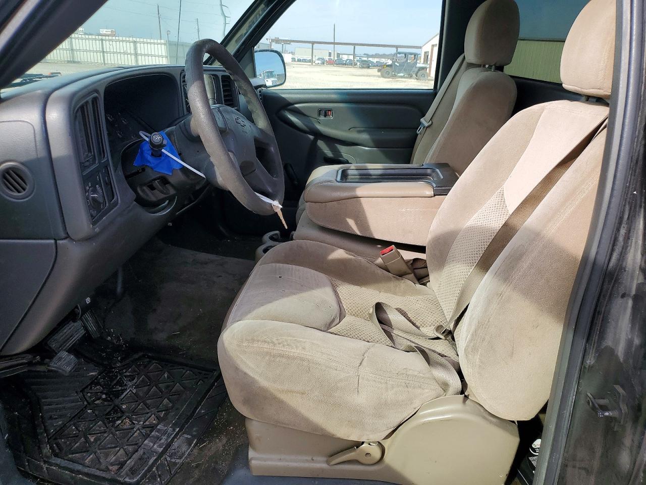 2002 CHEVROLET SILVERADO C1500 photo 19