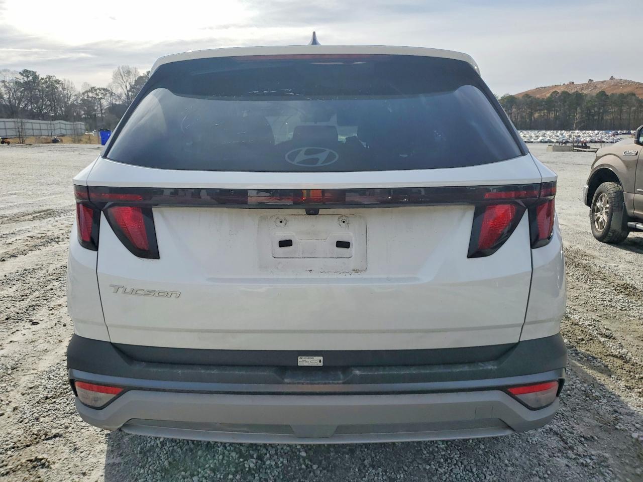 2025 HYUNDAI TUCSON SEL photo 11