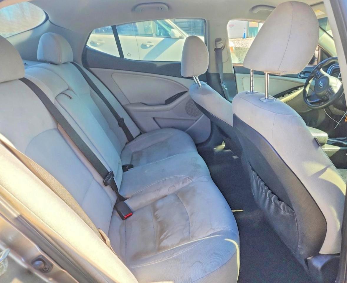 2014 KIA OPTIMA LX photo 10