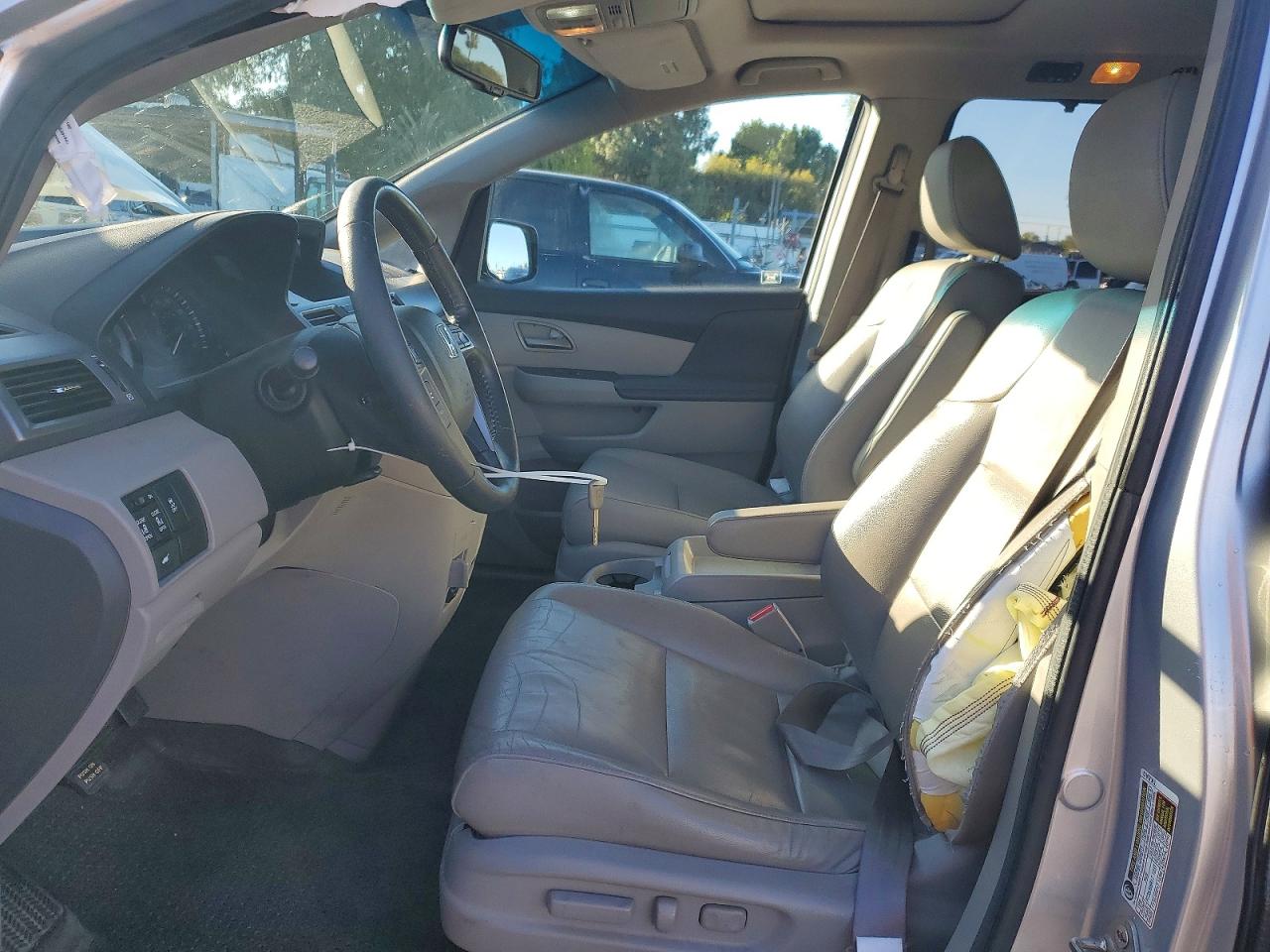 2012 HONDA ODYSSEY EXL photo 13