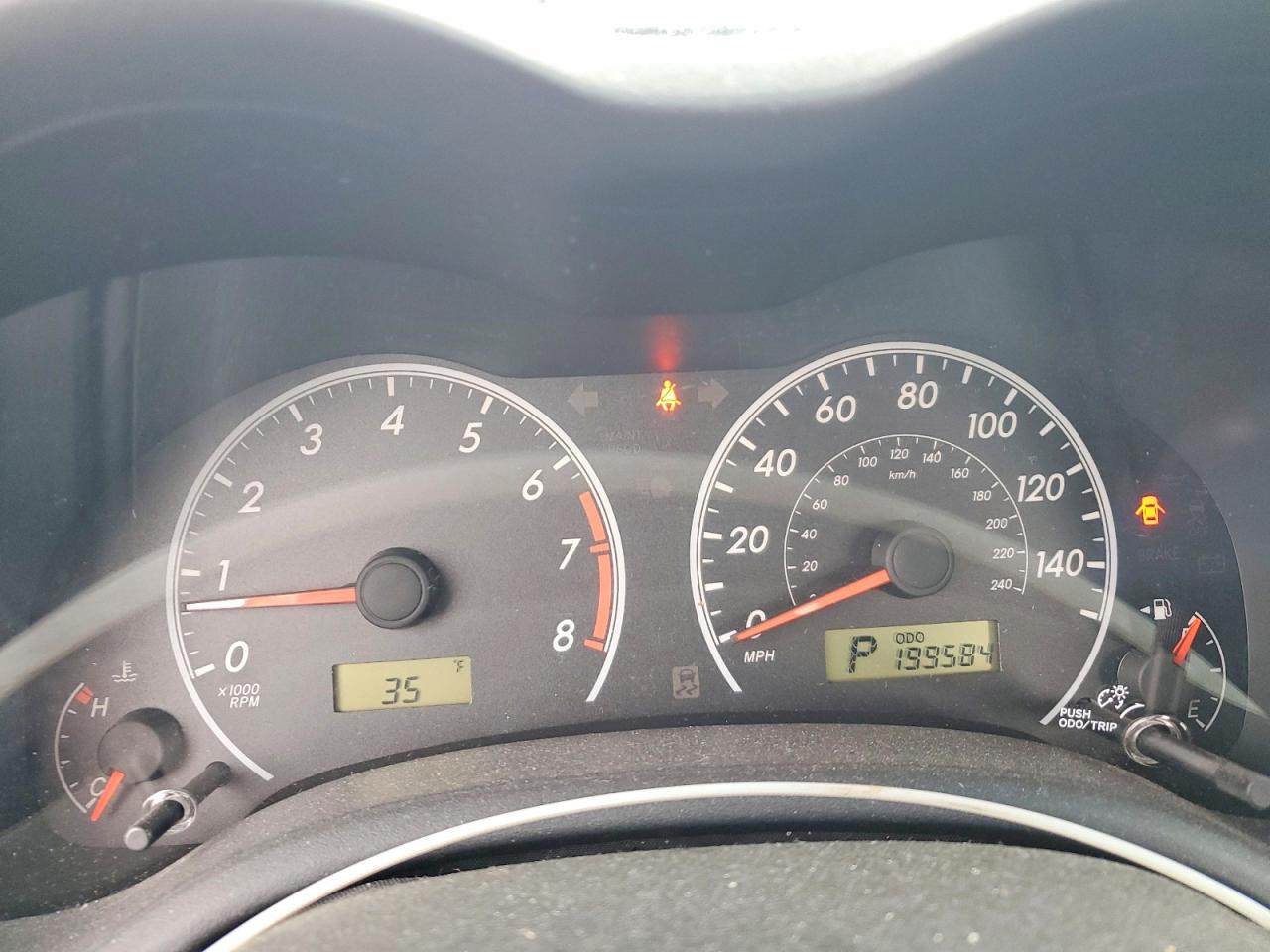2013 TOYOTA COROLLA photo 17