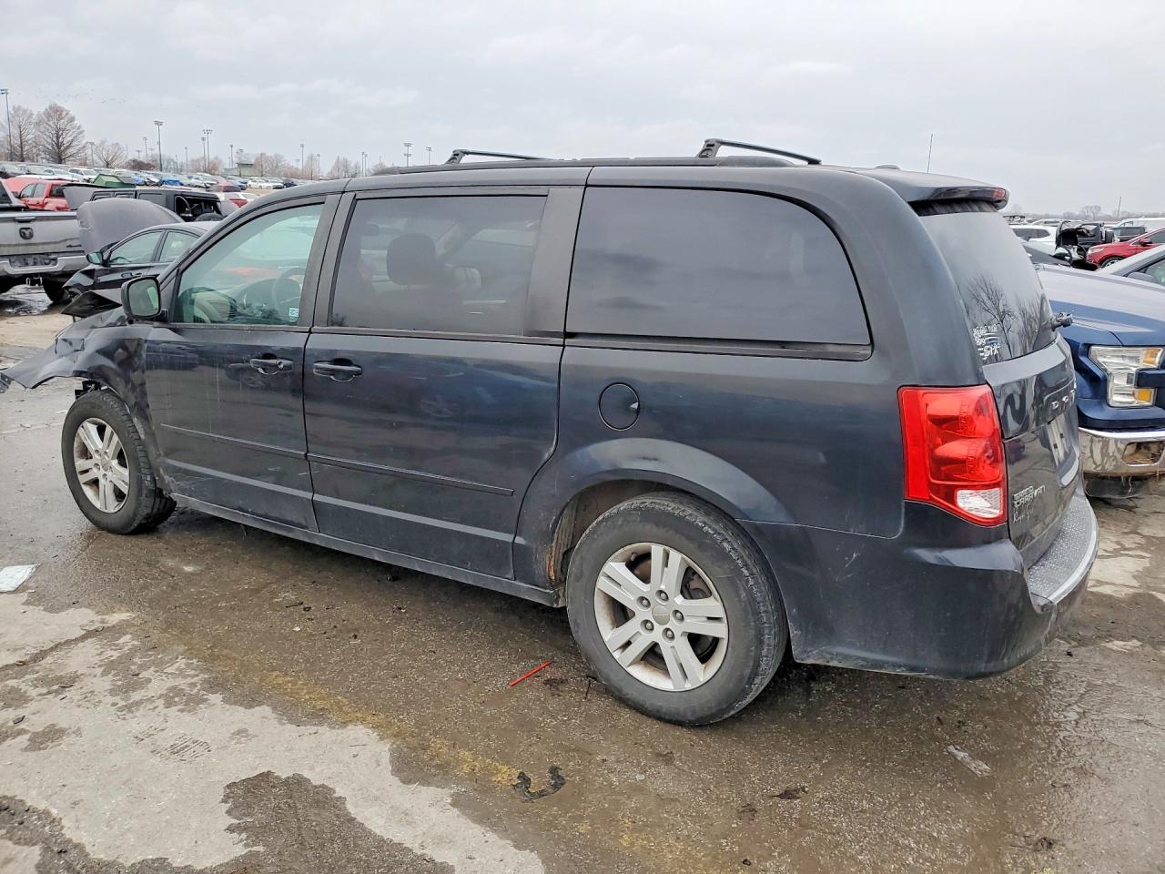 2012 DODGE GRAND CARAVAN SXT photo 3