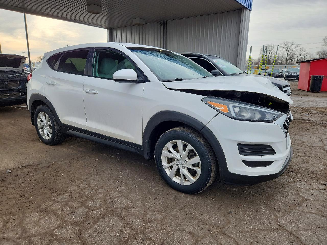 2019 HYUNDAI TUCSON SE photo 4