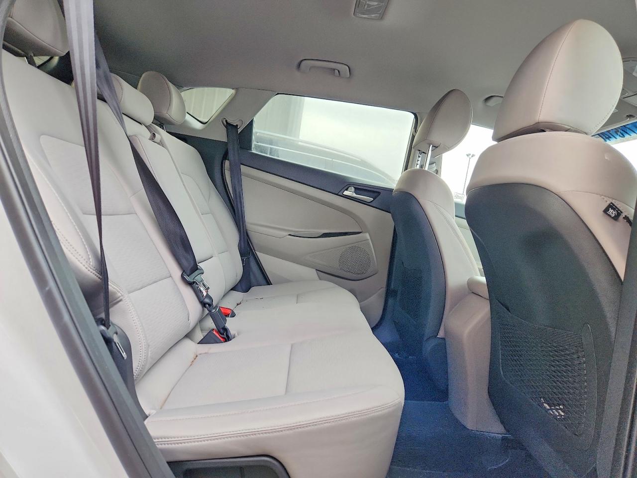 2019 HYUNDAI TUCSON SE photo 11