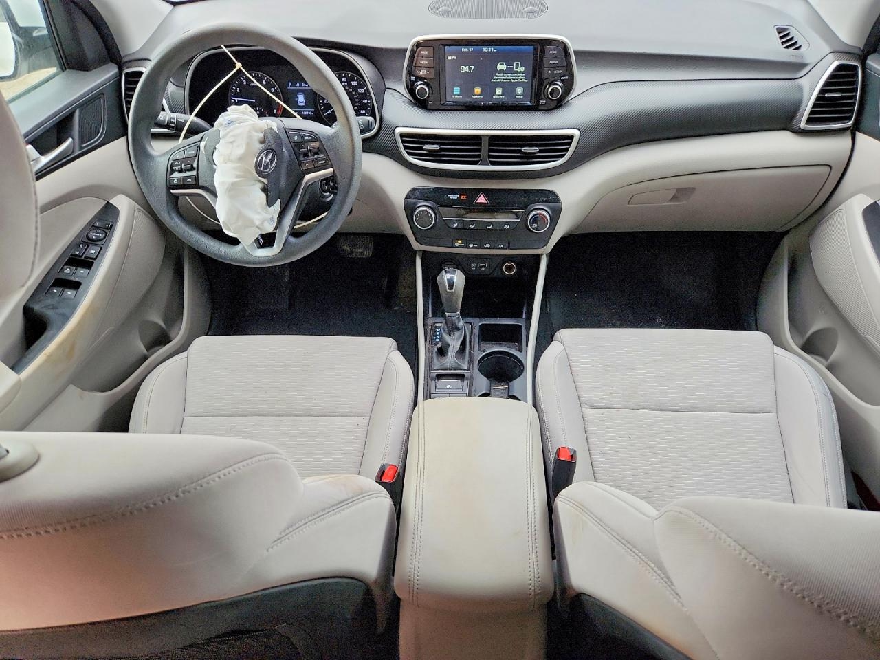 2019 HYUNDAI TUCSON SE photo 8