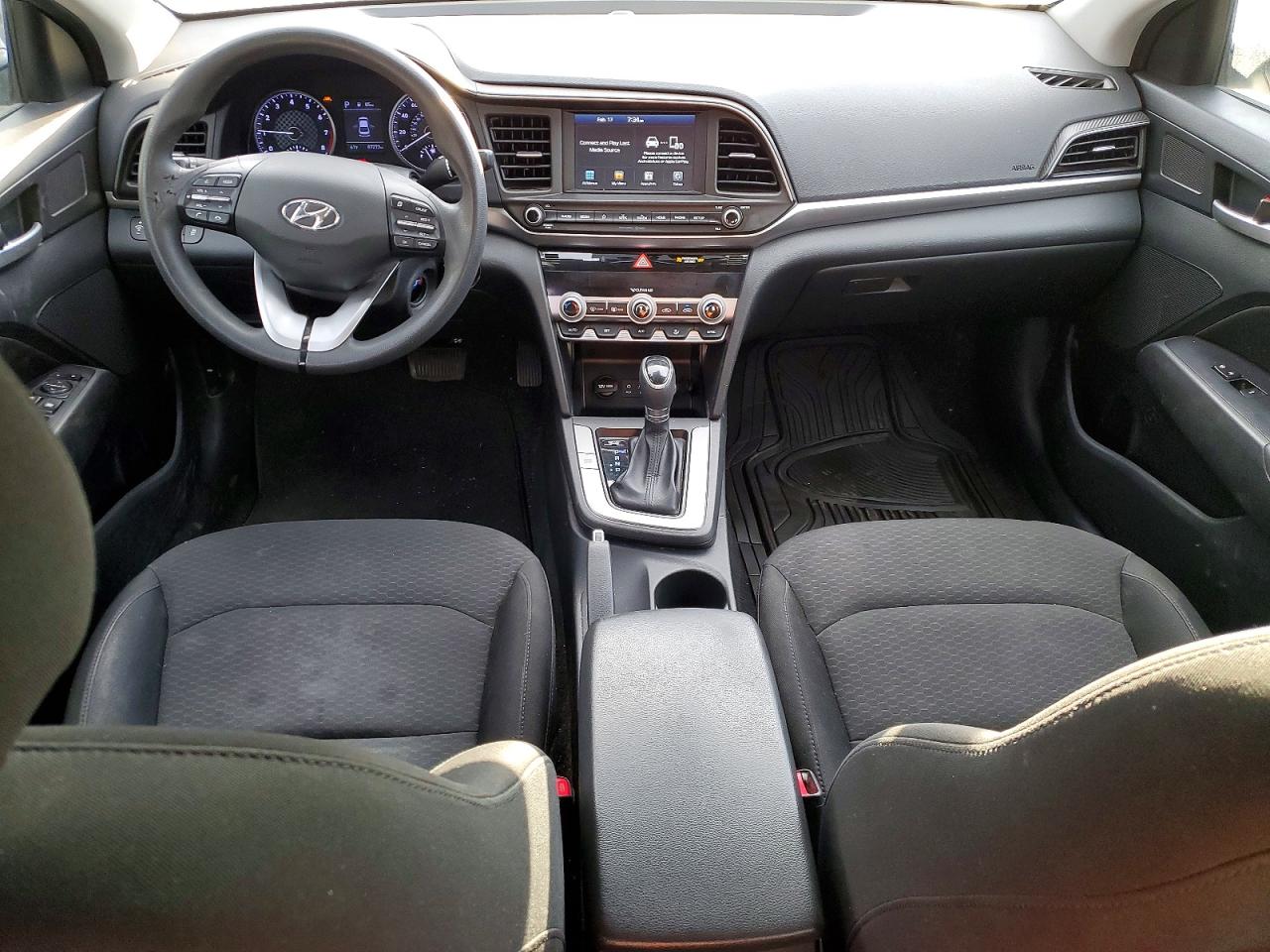 2020 HYUNDAI ELANTRA SEL photo 15