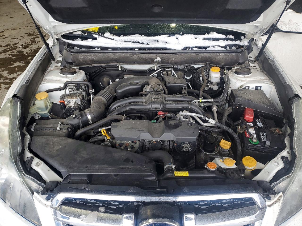 2013 SUBARU LEGACY 2.5I PREMIUM photo 31