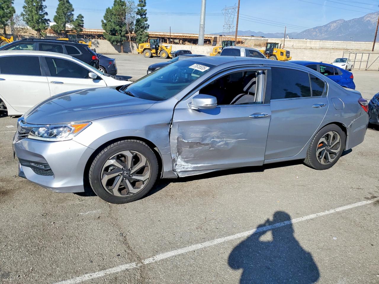 2017 HONDA ACCORD
