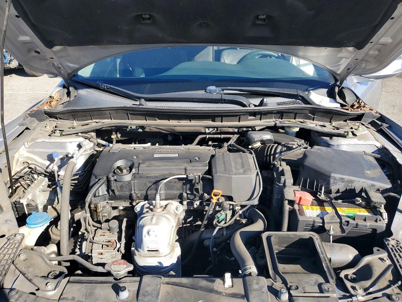 2017 HONDA ACCORD EX photo 11